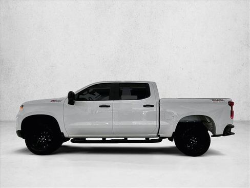 Used 2024 Chevrolet Silverado 1500 Custom Trail Boss AWD/4WD image 6