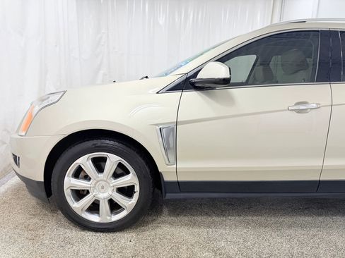 Used 2015 Cadillac SRX Premium FWD image 4