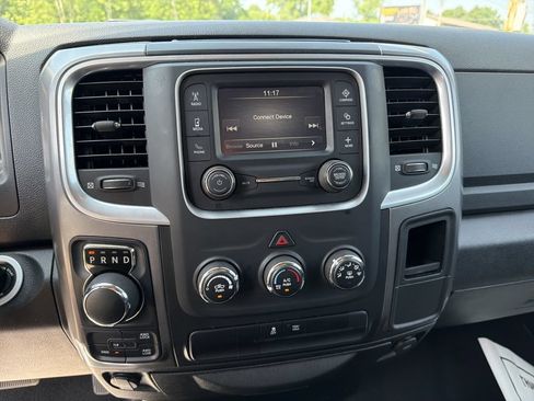 Used 2024 RAM 1500 Classic SLT AWD/4WD image 20