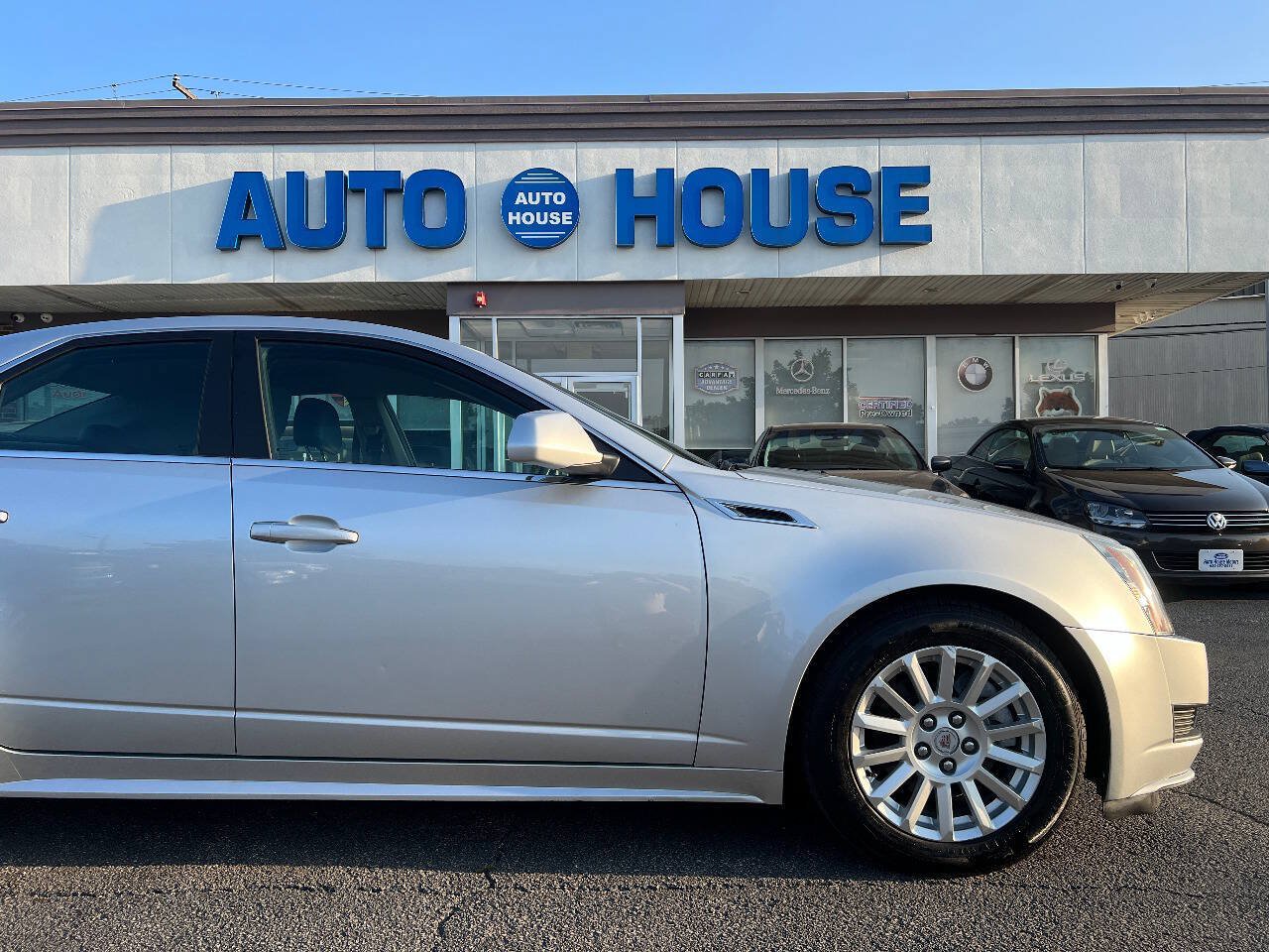 Used 2011 Cadillac CTS AWD Sedan image 39
