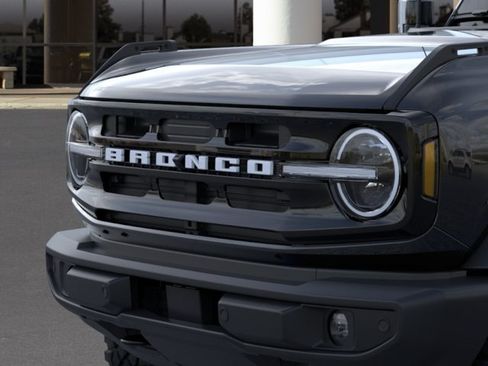 New 2026 Ford Bronco Outer Banks w/ Sasquatch Package AWD/4WD image 19