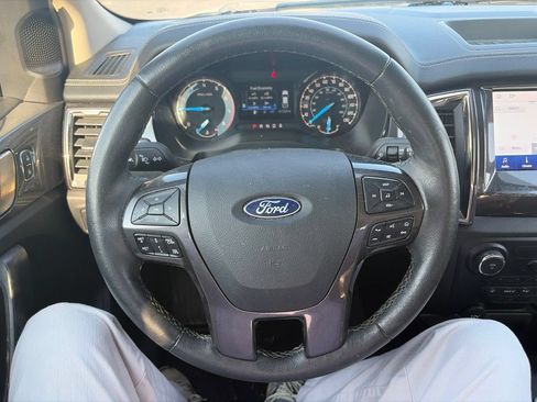 Used 2022 Ford Ranger Lariat w/ FX4 Off-Road Package AWD/4WD image 8
