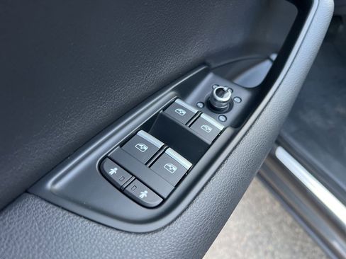 Used 2018 Audi Q7 2.0T Premium Plus w/ Premium Plus Package image 11