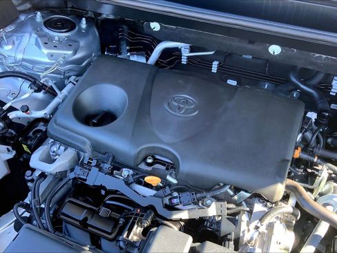 Certified 2024 Toyota RAV4 XLE image 29