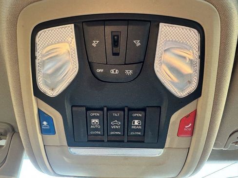 Used 2019 RAM 1500 Big Horn AWD/4WD image 29