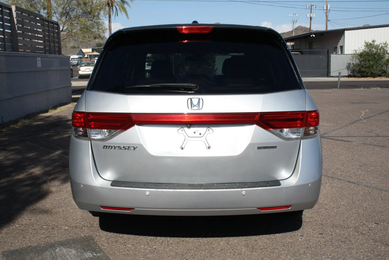 Used 2014 Honda Odyssey Touring image 5
