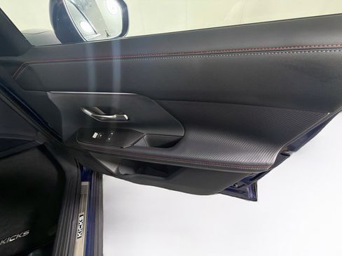 Used 2025 Nissan Kicks SR w/ Illumination Package AWD/4WD image 30
