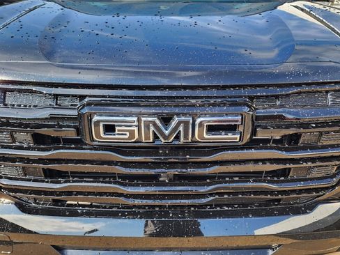 New 2026 GMC Terrain Elevation w/ Elevation Premium Package image 10