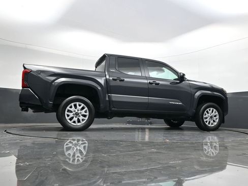 Used 2024 Toyota Tacoma SR5 image 44