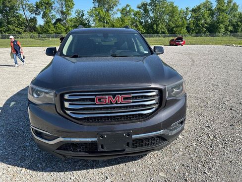 Used 2017 GMC Acadia SLE w/ Driver Alert Package I AWD/4WD image 9