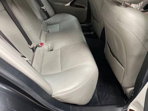 Used 2007 Lexus IS 250 RWD image 35