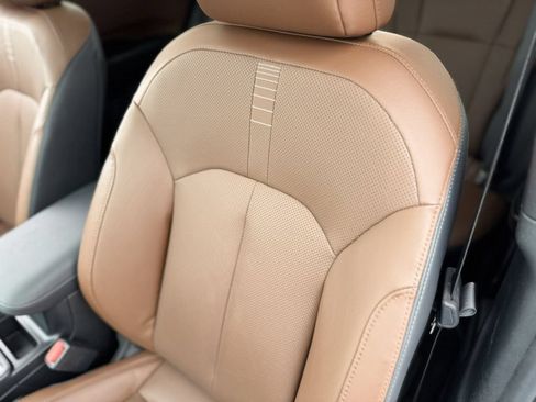 Used 2026 Subaru Outback Touring XT AWD/4WD image 15