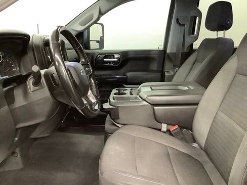Used 2020 Chevrolet Silverado 1500 RST AWD/4WD image 13