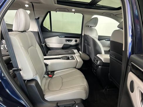 Used 2023 Honda Pilot Touring image 27