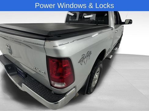 Used 2014 RAM 2500 SLT AWD/4WD image 3