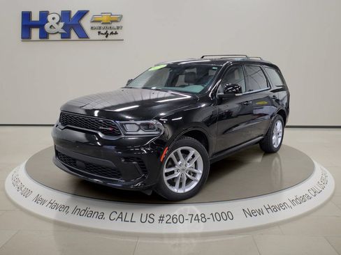 Used 2024 Dodge Durango GT AWD/4WD image 3