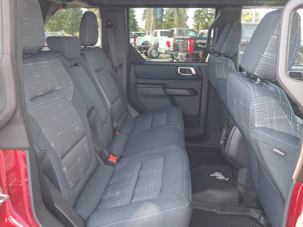 New 2026 Ford Bronco Heritage Edition AWD/4WD image 18