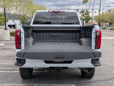 New 2026 GMC Sierra 2500 Denali Ultimate AWD/4WD image 9