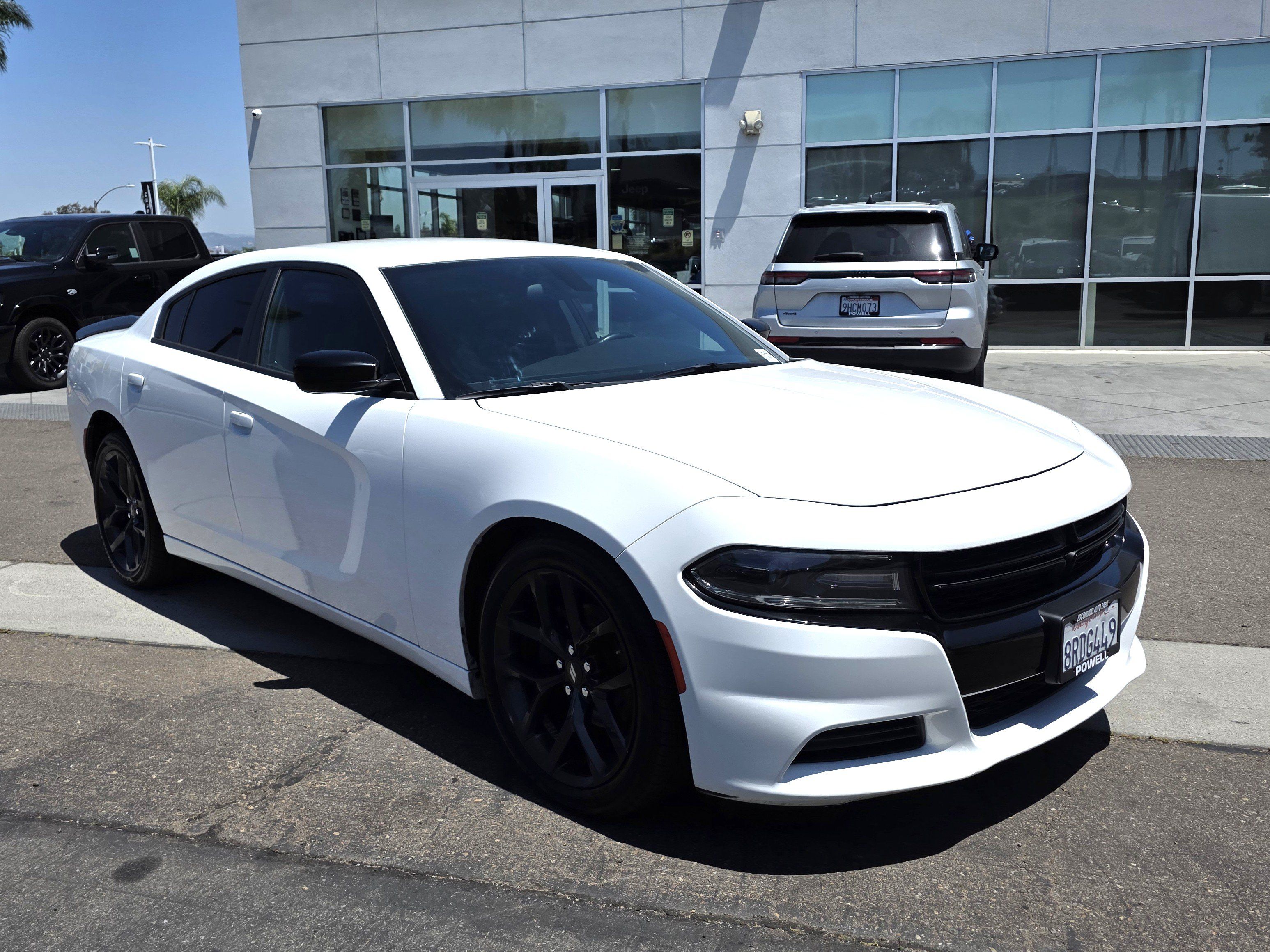 Used 2020 Dodge Charger SXT w/ Blacktop Package RWD image 6