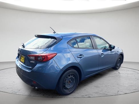 Used 2016 MAZDA MAZDA3 i Sport FWD image 5
