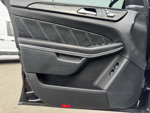 Used 2019 Mercedes-Benz GLS 63 AMG 4MATIC w/ AMG Night Styling Package image 29