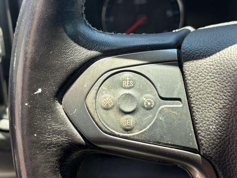 Used 2019 Chevrolet Silverado 1500 LT w/ All Star Edition RWD image 12
