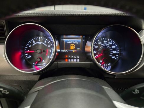 Used 2018 Ford Mustang Premium RWD image 26