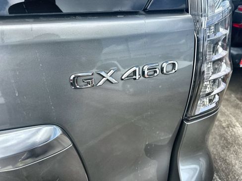 Used 2020 Lexus GX 460 Luxury w/ Accessory Package AWD/4WD image 5