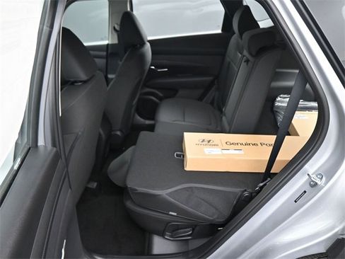 New 2026 Hyundai Tucson SE image 14