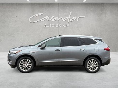 Used 2021 Buick Enclave Essence w/ Sound and Sites Package image 13
