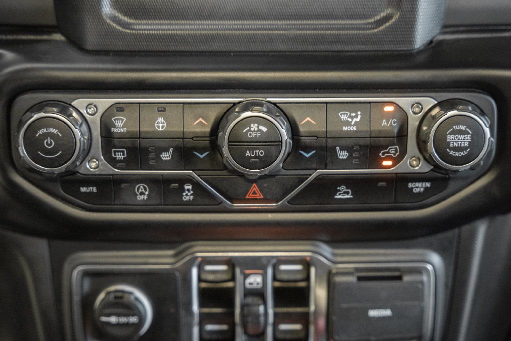 Used 2022 Jeep Wrangler Unlimited Sport AWD/4WD image 24