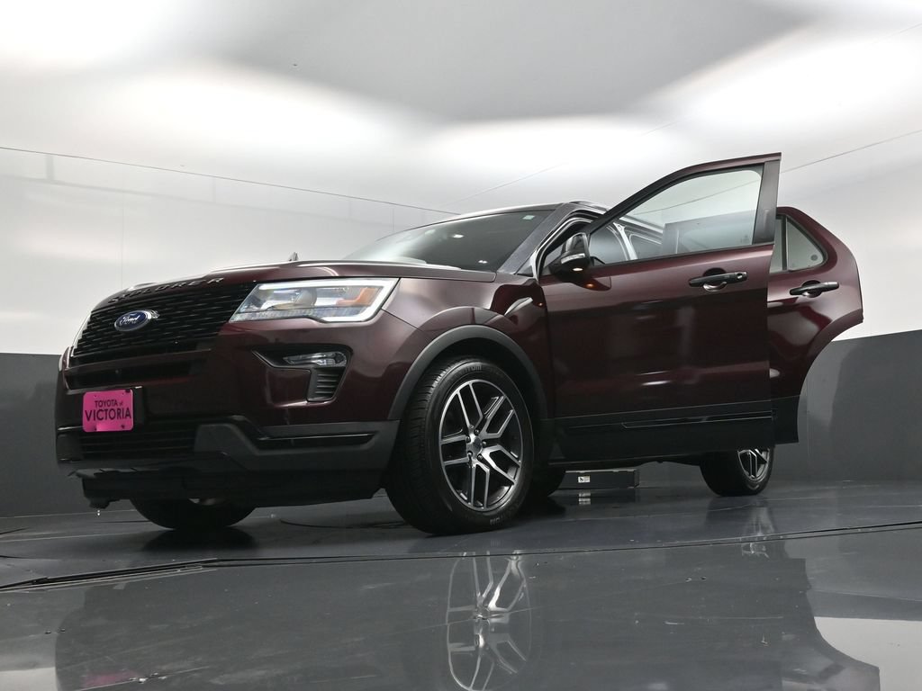 Used 2019 Ford Explorer Sport w/ Equipment Group 401A AWD/4WD image 28
