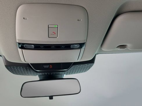 Used 2025 Nissan Ariya FWD image 38