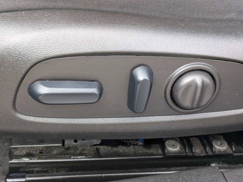 Used 2024 Chevrolet Malibu LT FWD image 18