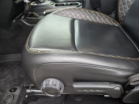 Used 2021 Jeep Wrangler Unlimited Sahara image 23