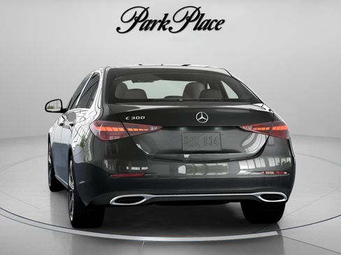 Used 2022 Mercedes-Benz C 300 Sedan image 16