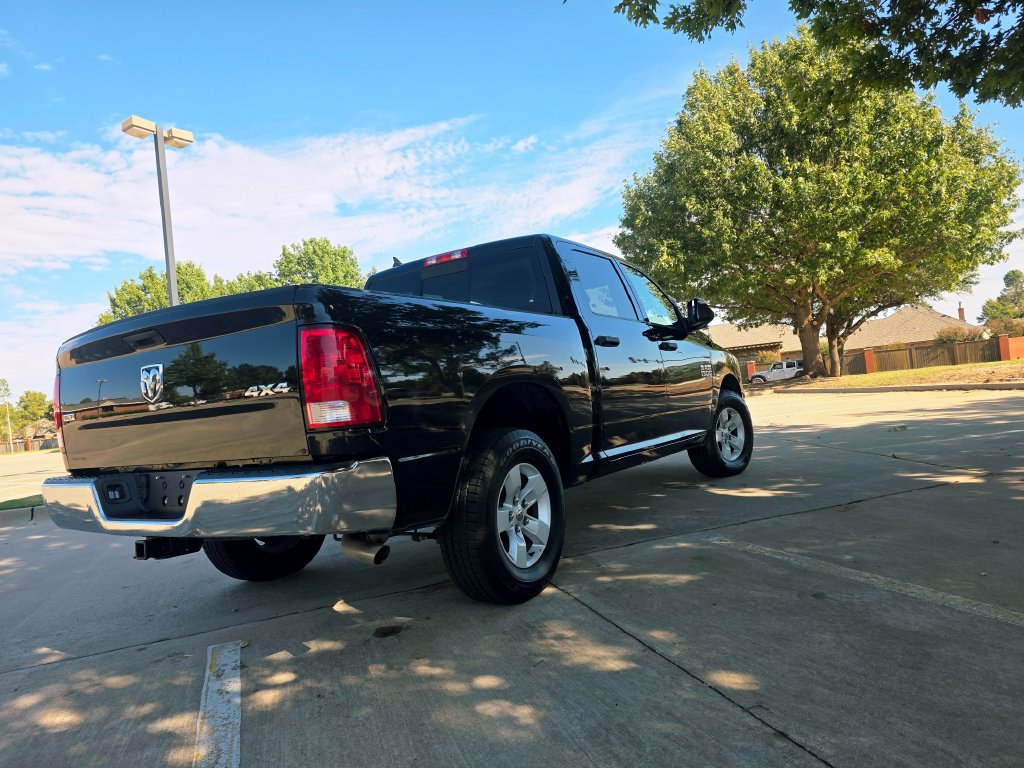 Used 2023 RAM 1500 Classic SLT w/ Trailer & Traction Group AWD/4WD image 15
