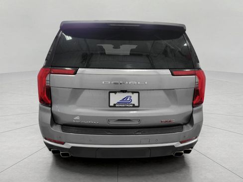 Certified 2025 GMC Yukon XL Denali image 26