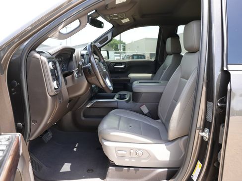 Used 2019 GMC Sierra 1500 SLT RWD image 14