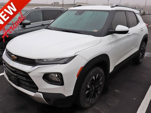 Used 2023 Chevrolet TrailBlazer LT w/ Convenience Package image 1