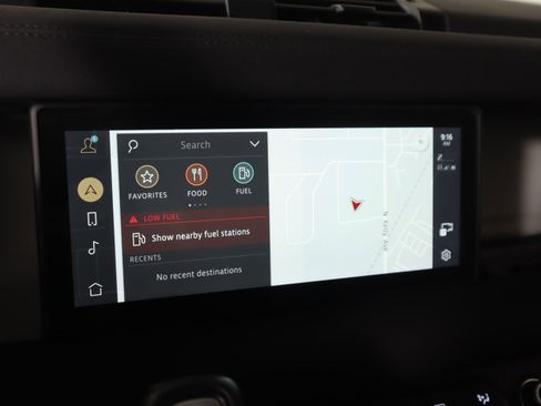 Used 2020 Land Rover Defender 110 SE AWD/4WD image 7