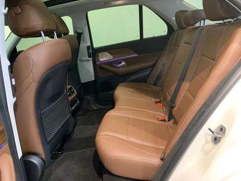 Used 2024 Mercedes-Benz GLE 350 4MATIC w/ AMG Line Exterior image 58