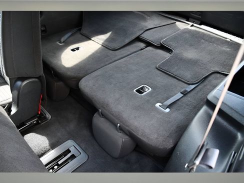 Used 2023 Kia Sorento LX AWD/4WD image 15