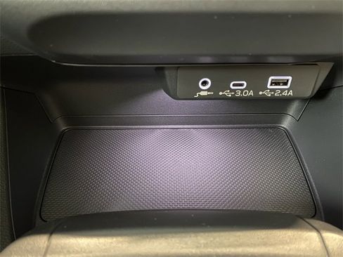 Used 2025 Subaru Impreza 2.0i Sport image 17