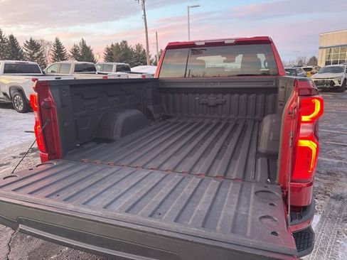 Used 2022 Chevrolet Silverado 1500 RST image 22