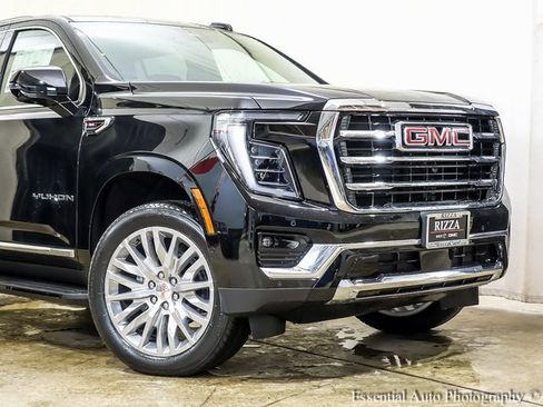 New 2026 GMC Yukon Elevation image 2