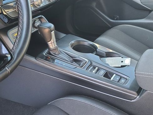 Used 2023 Honda Civic Sport image 11