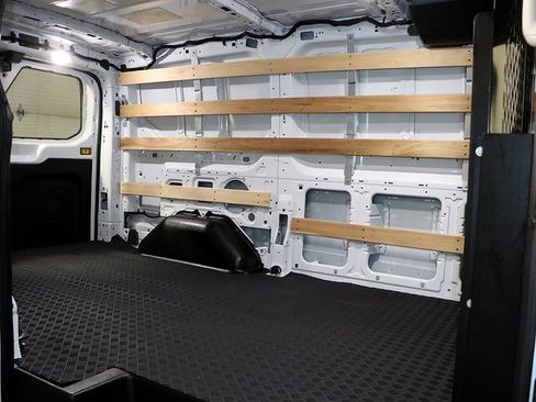 Used 2024 Ford Transit 250 Low Roof w/ Exterior Upgrade Package image 27