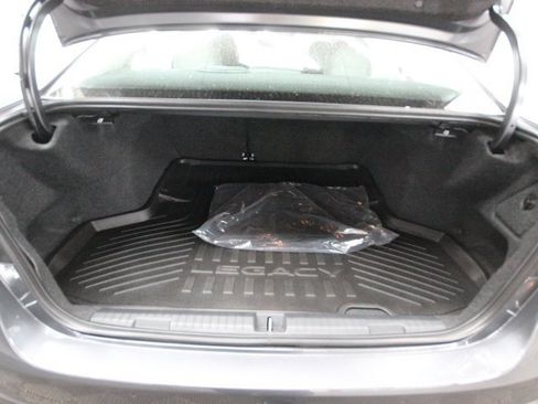 Used 2025 Subaru Legacy Limited image 7