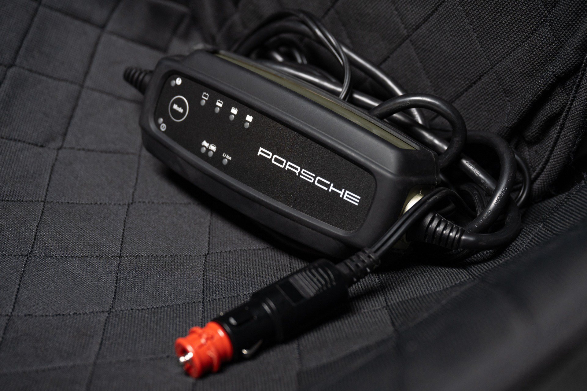 Used 2005 Porsche Carrera GT RWD image 82